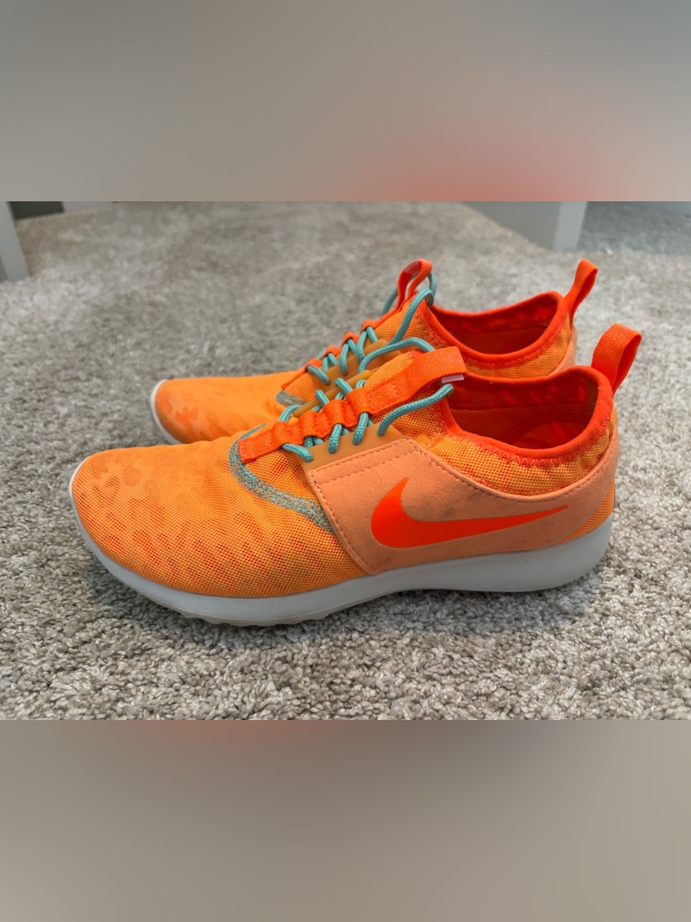Nike Bright Orange Trainers with Teal Accent Laces - Picture 2 of 6